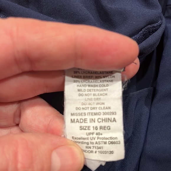 L.L.bean navy blue women’s swim skirt size 16. - Picture 4 of 10